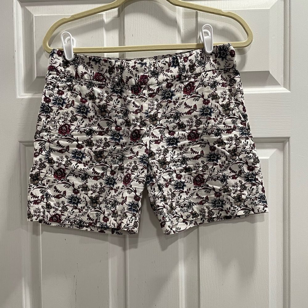 Ann Taylor Loft women’s shorts